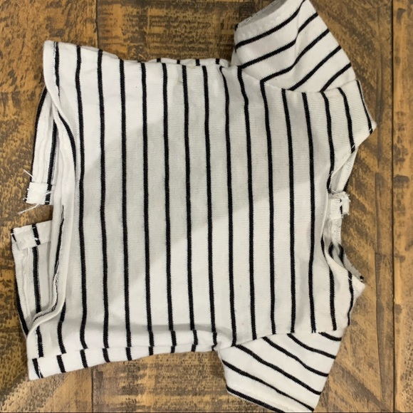 3 American girl doll T-shirts - Picture 3 of 7